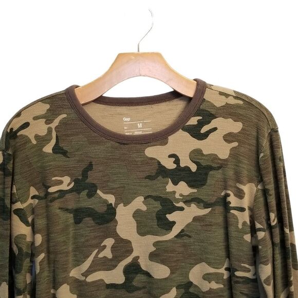 GAP Camo Green Long Sleeve Henley T-Shirt Size M 4 0242 - Picture 2 of 4